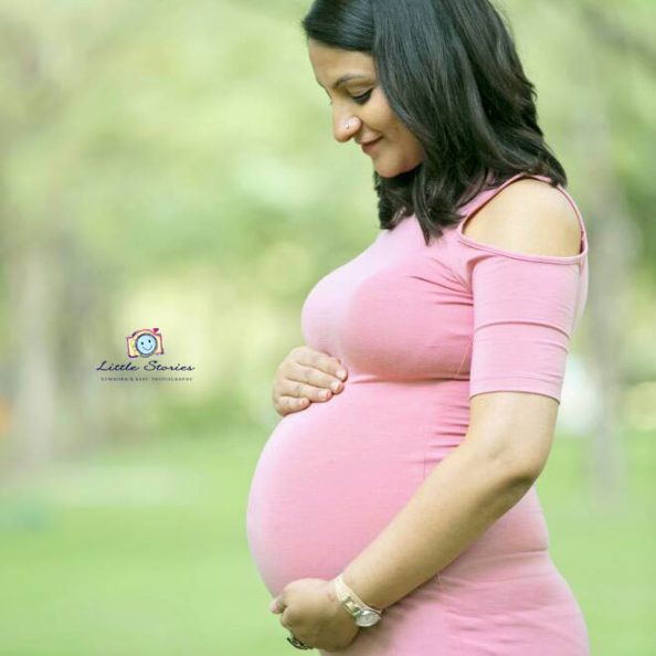 Maternity / Pregnancy Photography in Delhi Noida Gurugram